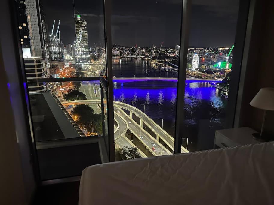 City Living - Brisbane River-View 2 Bedroom Apt Exterior foto